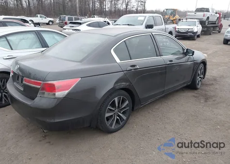 2011 Honda Accord 2.4 Ex из США, поврежденный, VIN 1HGCP2F74BA047748